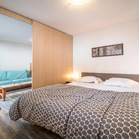 T De Labrau-2109-appart Au Pied- 6 Pers Apartment *